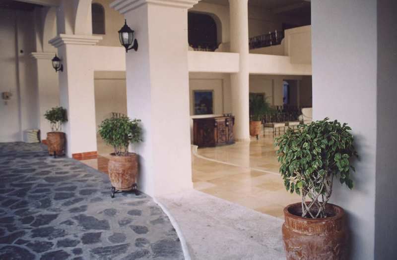 Tropicana Hotel Puerto Vallarta Exterior photo